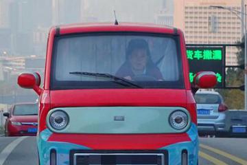 这个双十一，「矩阵数据科技」用橙仕01正式定义新能源快递车