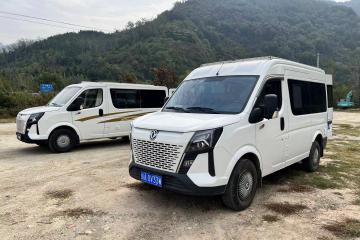 不为赶路只为“感受”路 驾驶东风御风房车既是旅行也是修行 