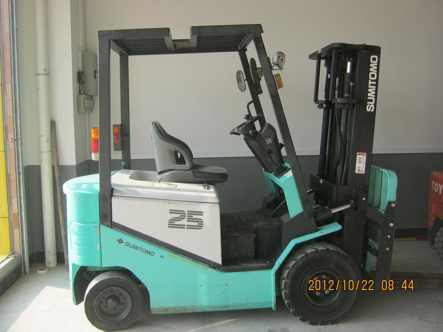 SUMITOMO 51－FB25PE 电动叉车（SH402）