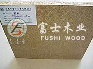 国内用的E1级刨花板