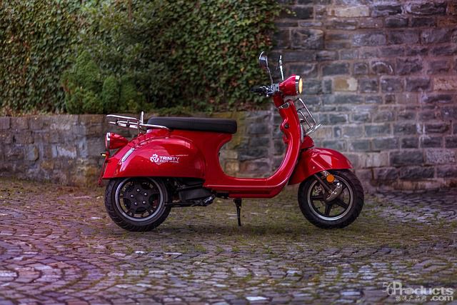 1765338370360089.jpg electric-scooter-4253797_640.jpg